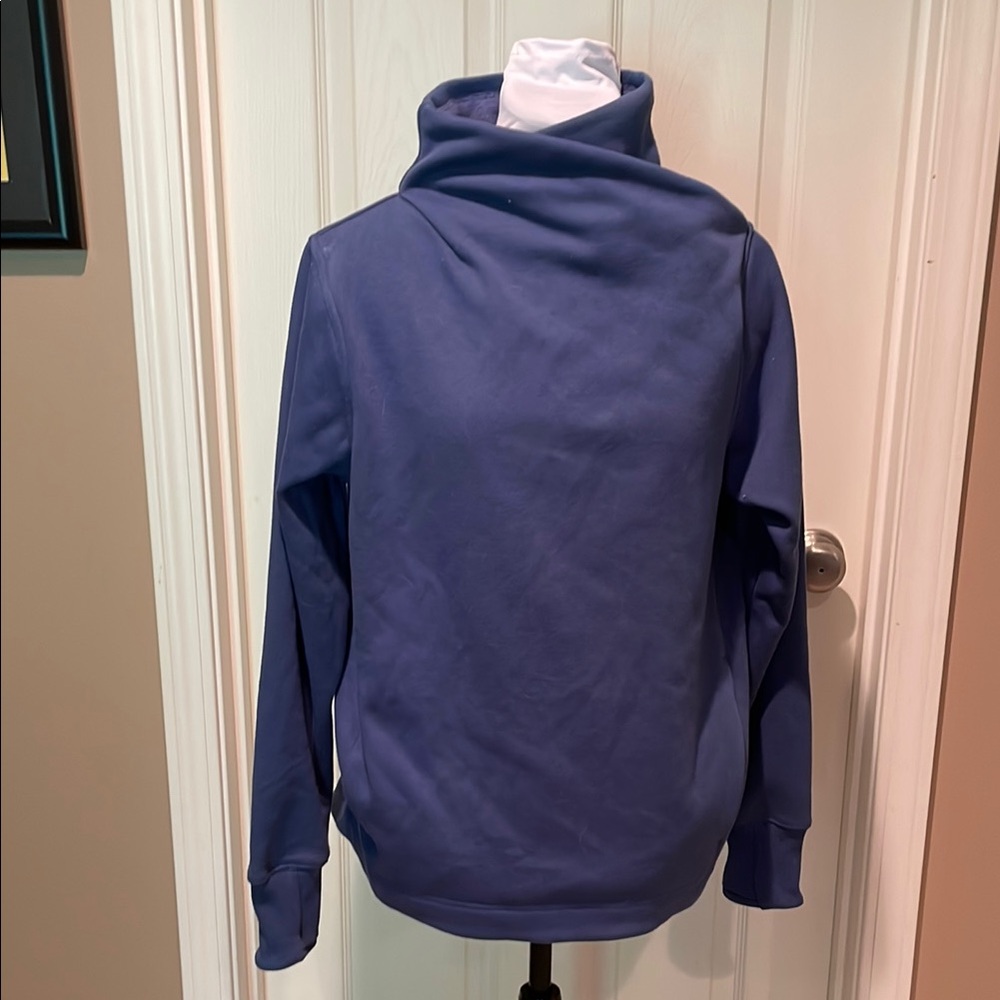 Women’s Athleta Pullover